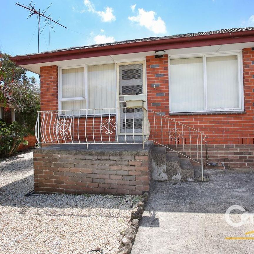 1 Bedroom Unit in the Heart of Noble Park - Photo 1