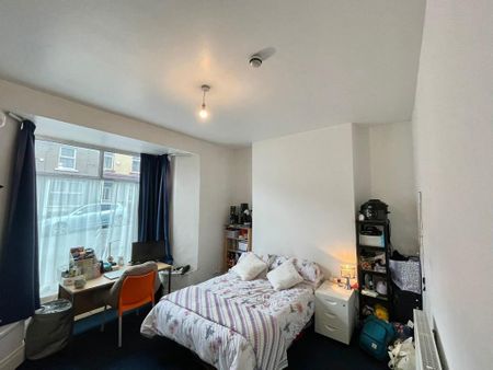 5 bedroom house share to rent - Photo 3