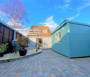 Rowanbyrn, Blackrock, Co. Dublin - Photo 4