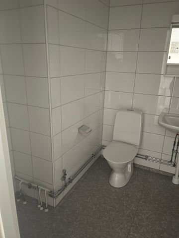 Västra Åsgatan, Eskilstuna - Photo 4