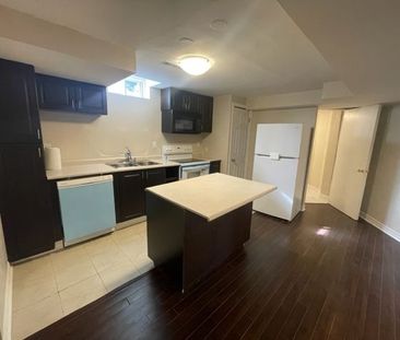 For Lease - 3194 World Series Court Unit# Basement, Mississauga, On... - Photo 3