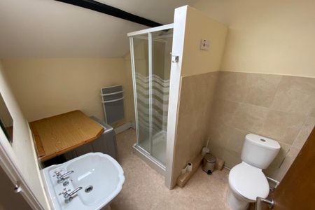 1 bedroom flat to rent - Photo 3