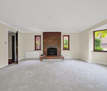 5 bedroom detached house to rent - Photo 1