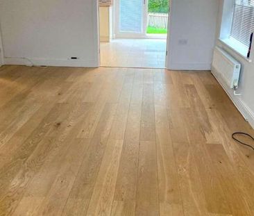 Pool Bank Gardens, Lymm, WA13 - Photo 3