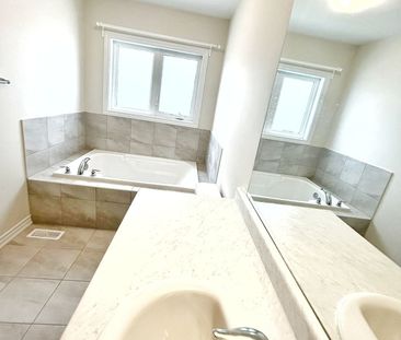 For Lease - 19 Buttercream Avenue, Thorold, Ontario - Photo 6