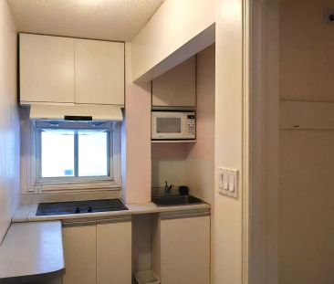 213 Risebrough Circuit - Photo 4