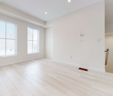 For Lease - 10 Seacoasts Circle, Vaughan, Ontario - Photo 1