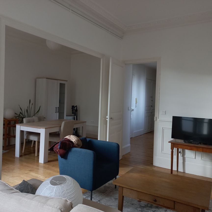 Location Appartement 3 pièces 76m² VICHY 03200 - Photo 1