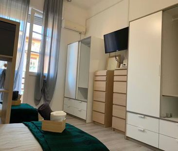 Via Mazzini, Bologna, Emilia-Romagna 40137 - Photo 6