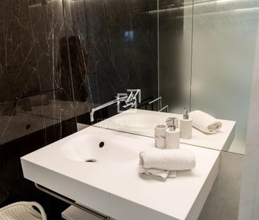 2 bedroom luxury Apartment for rent in Barcelona, Spain - Photo 6