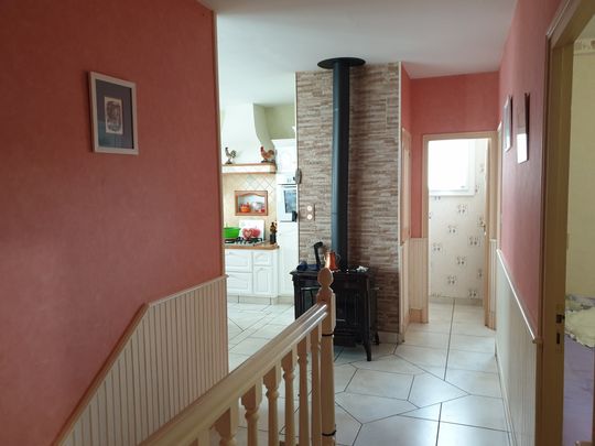 A LOUER MAISON SAINT-BERTHEVIN 53940 - Photo 1