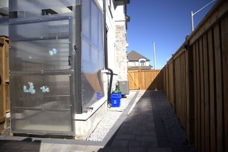 For Lease - 200 Ronald Guscott Street Unit# Bsmt, Oshawa, Ontario - Photo 2