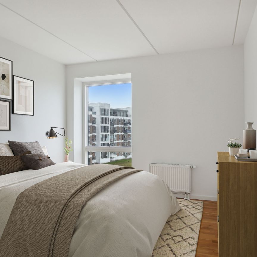 Stor bolig med direkte udsigt til gårdmiljøet - Photo 1