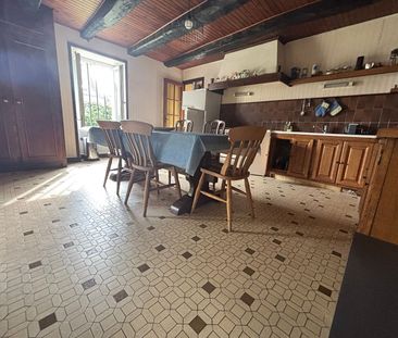 Location Maison 4 pièces 127m² - Photo 4
