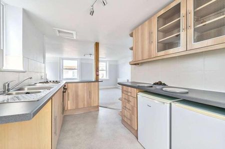 The Steyne, Bognor Regis, West Sussex, PO21 - Photo 4