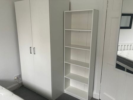 Room in a Shared Flat, Percy Street, G51 - Photo 5