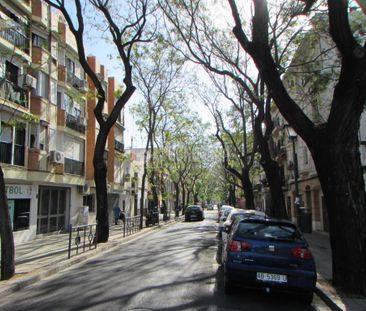 Piso en alquiler en Cerro Amate - Foto 2