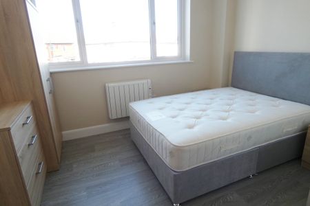 Garstang Road, - Photo 2