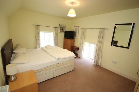 Ballintaggart, Dunlavin, Wicklow - Photo 3