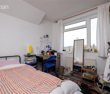 4 bedroom terraced house to rent - Photo 6