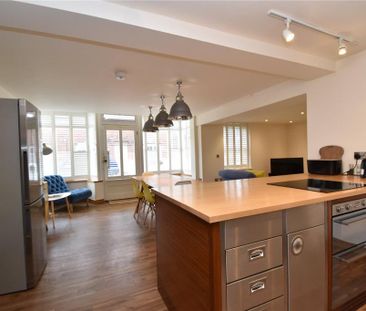 3 bedroom maisonette to rent - Photo 5