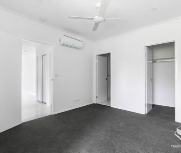 3 Bedrooms Apartment 2 undercover carparks for rent in Southport - Photo 1