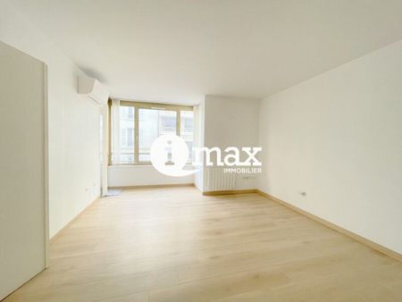 Location Appartement LEVALLOIS PERRET - - Photo 2