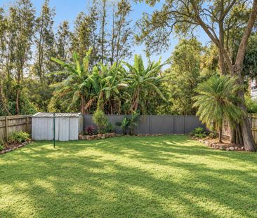 PRIVATE BEACH PAD WITH ENORMOUS LEVEL BACK YARD - Photo 5
