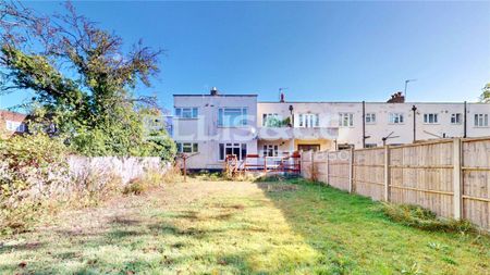 South Gardens, HA9, Wembley - Photo 4