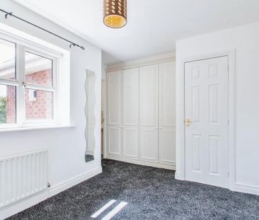 3 bedroom terraced house to rent - Photo 3