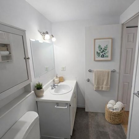 3 ½ LIBRE LE 1ER JUILLET À CHARLESBOURG (QC) - Photo 4