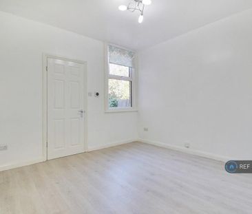 1 bedroom maisonette to rent - Photo 6