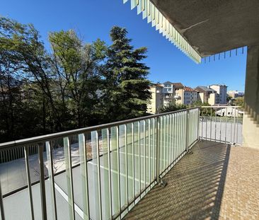 Location Appartement 3 pièces 74m² - Photo 4
