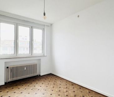 Appartement te huur in Sint-Lambrechts-Woluwe voor € 1.400 met 2 sl... - Photo 2