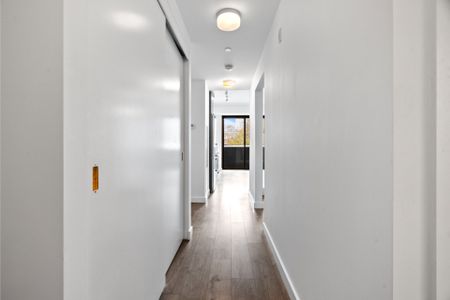 For Lease - 109 Vaughan Road Unit# 207, Toronto, Ontario - Photo 4