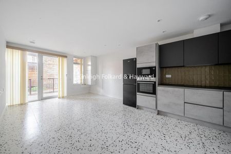 Commonside East, Mitcham CR4 - Photo 5