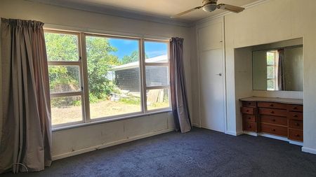 Large two bedroom home for rent. - Photo 5