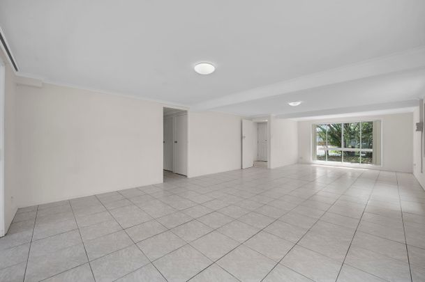 Under application - Photo 1