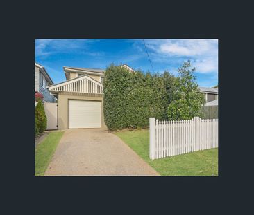 Executive Townhouse in Leafy East Toowoomba - Photo 1