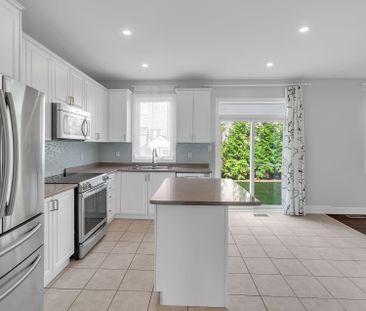 For Lease - 12 Greco Avenue, Georgina, Ontario - Photo 6