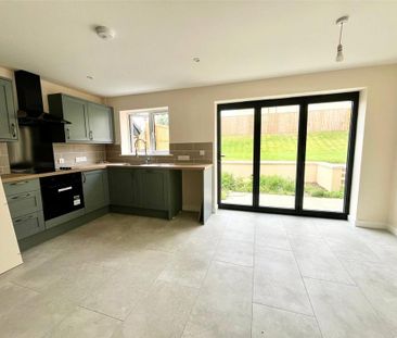 3 bedroom detached house to rent - Photo 4