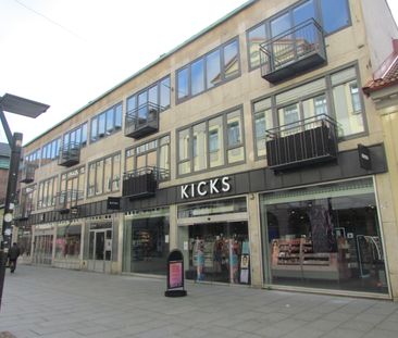 Lilla Brogatan 9 - Foto 2