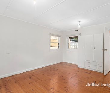 214 Main Road, Lower Plenty - Photo 3