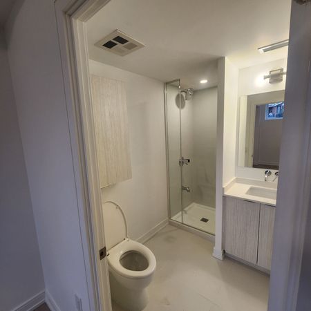 For Lease - 168 Clonmore Drive Unit# 5, Toronto, Ontario - Photo 3