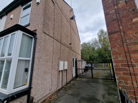 1 bedroom duplex to rent - Photo 4