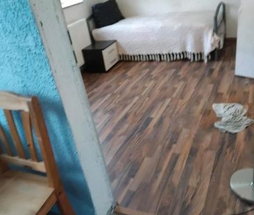 mobiliert 2z1p Mietkaution Bochum Dorstener str 280 alt Bau - Foto 1