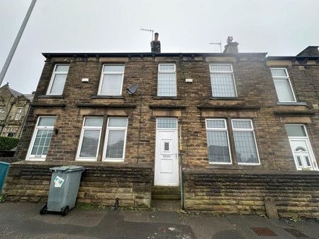 Leeds Road, Dewsbury - Photo 2