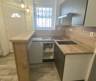 Location Appartement 1 pièce 27m² LE CREUSOT 71200 - Photo 4