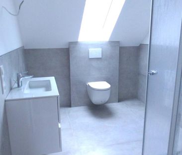 Erstbezug, moderne Obergeschosswohnung mit Balkon und Carport in We... - Photo 1