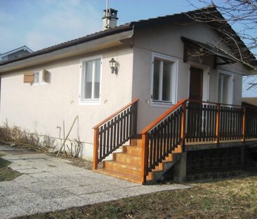 Petite maison individuelle avec jardin ! BAIL A DUREE MAXIMUM D'UN ... - Photo 1